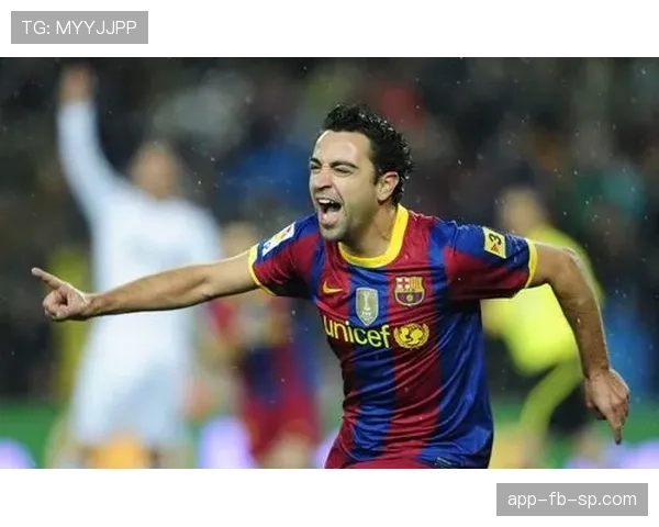 撕开对手后防，哈维本赛季改以直塞主导